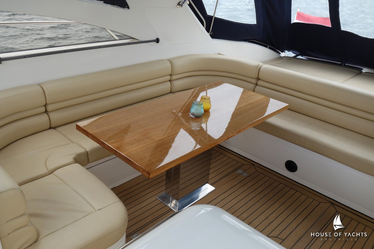Princess V52