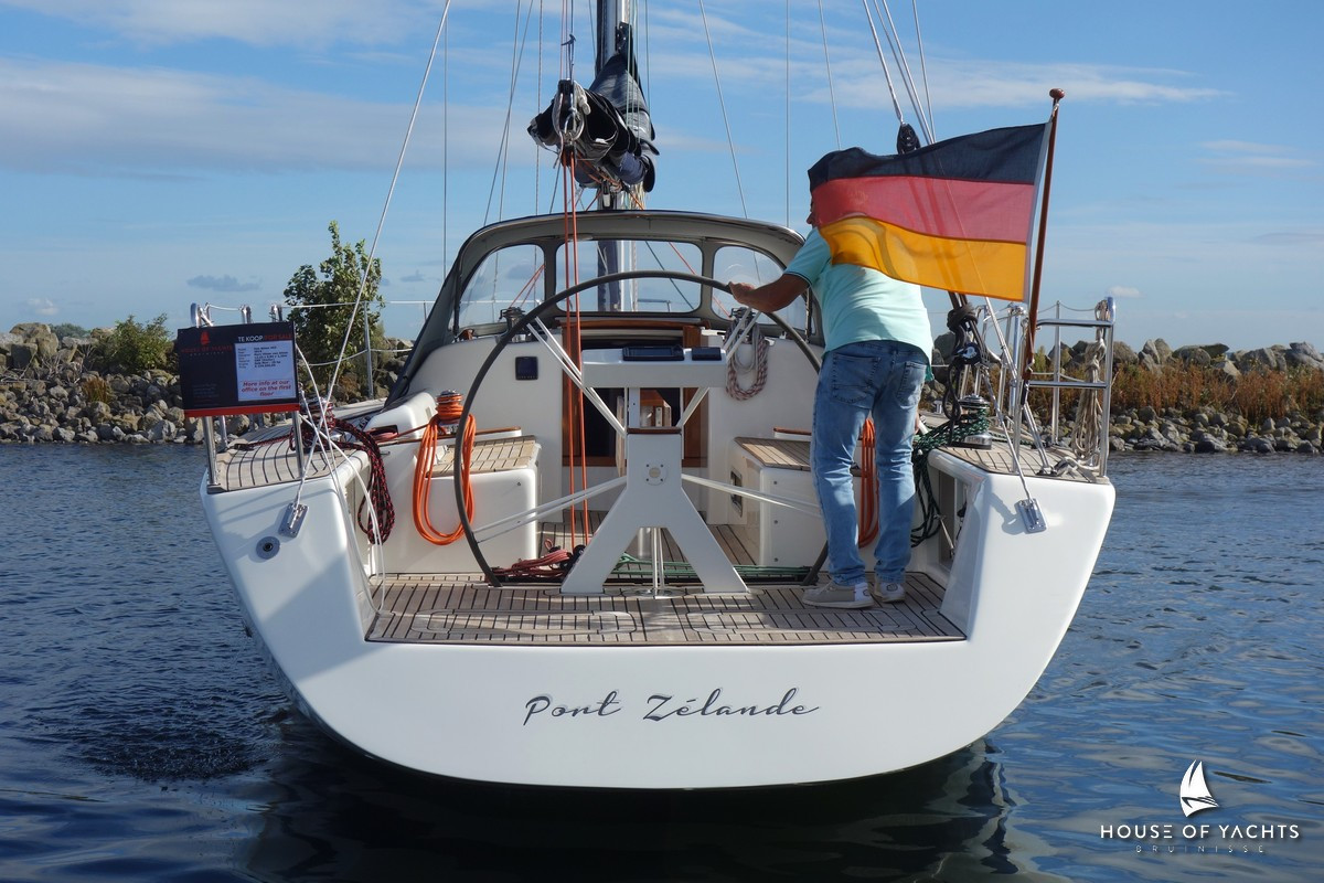 Von Ahlen 403
