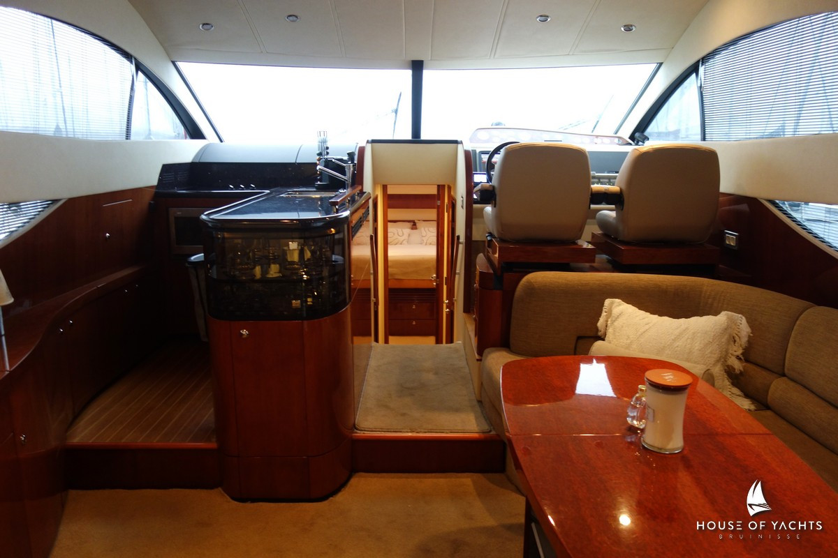 Fairline Phantom 50