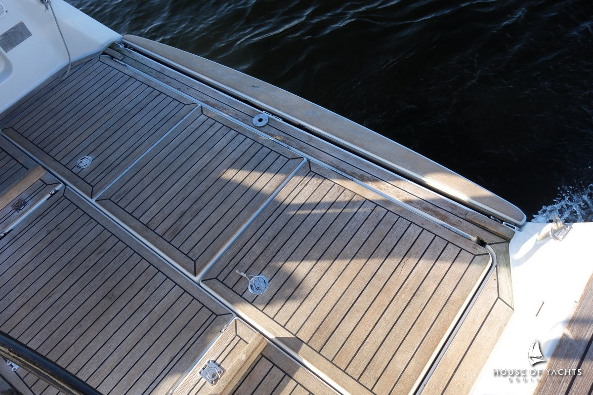Grand Soleil 43