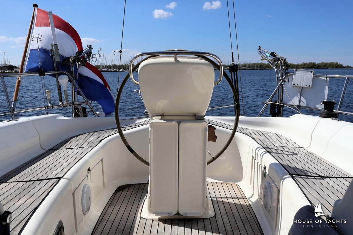 Bavaria 40-2