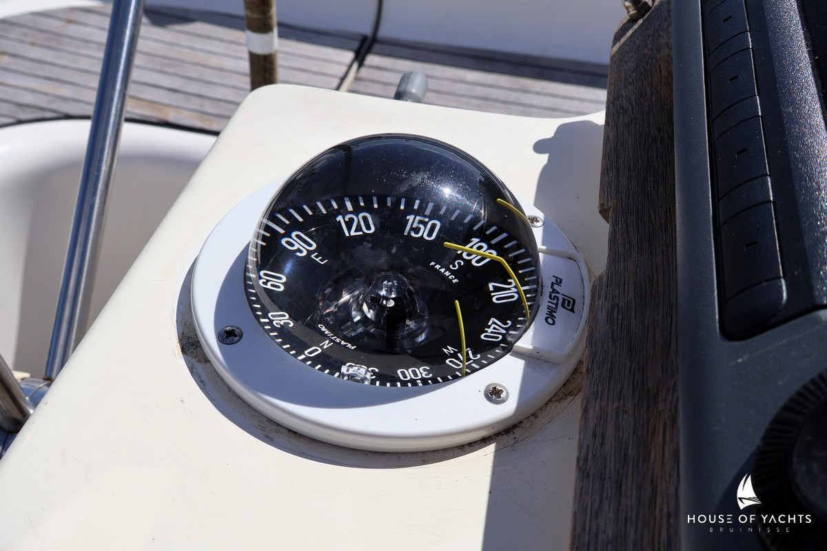 Bavaria 40-2