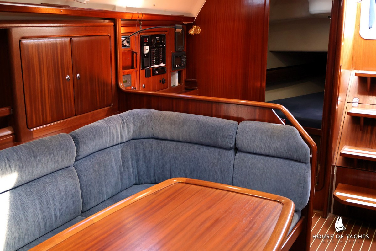 Bavaria 40-2