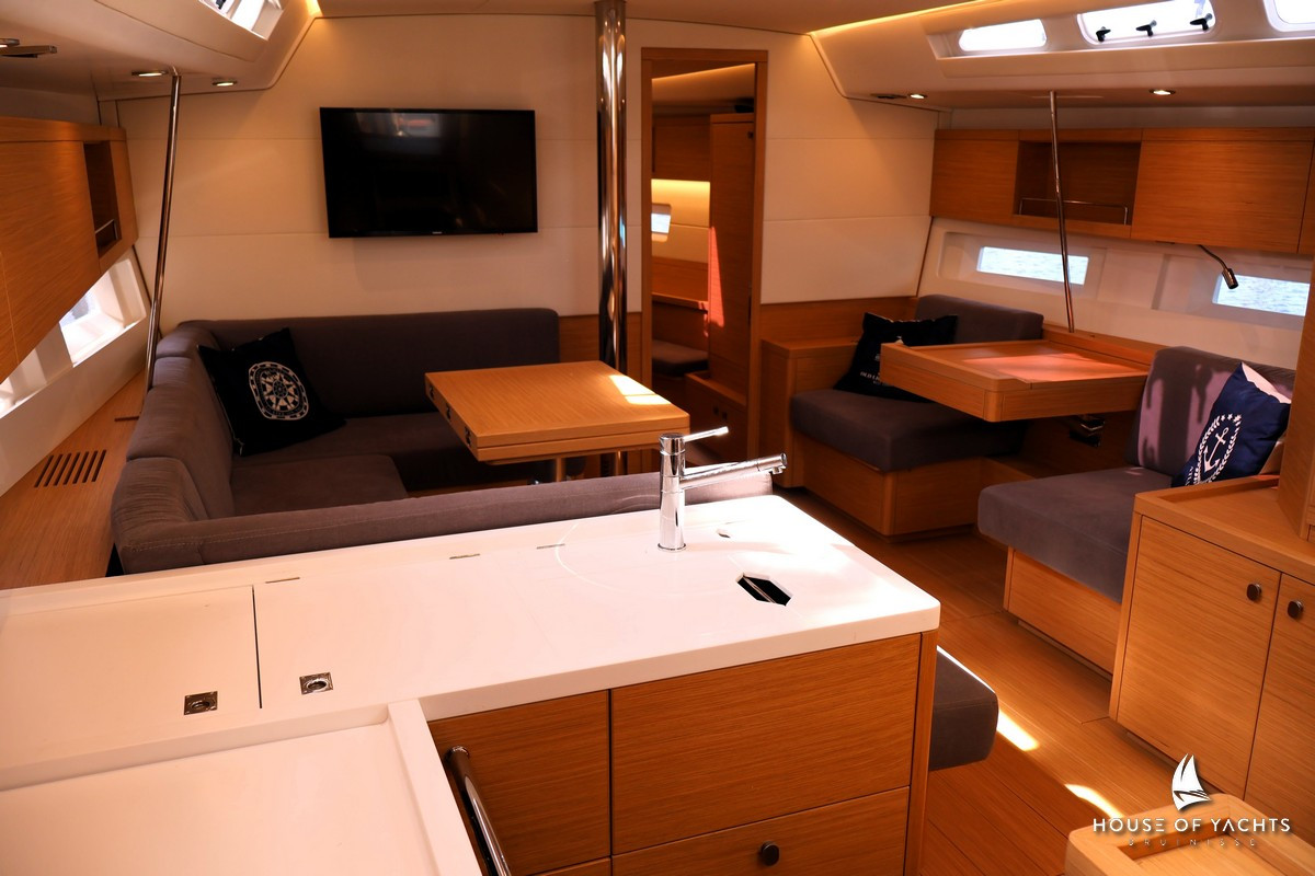 Grand Soleil 42 LC