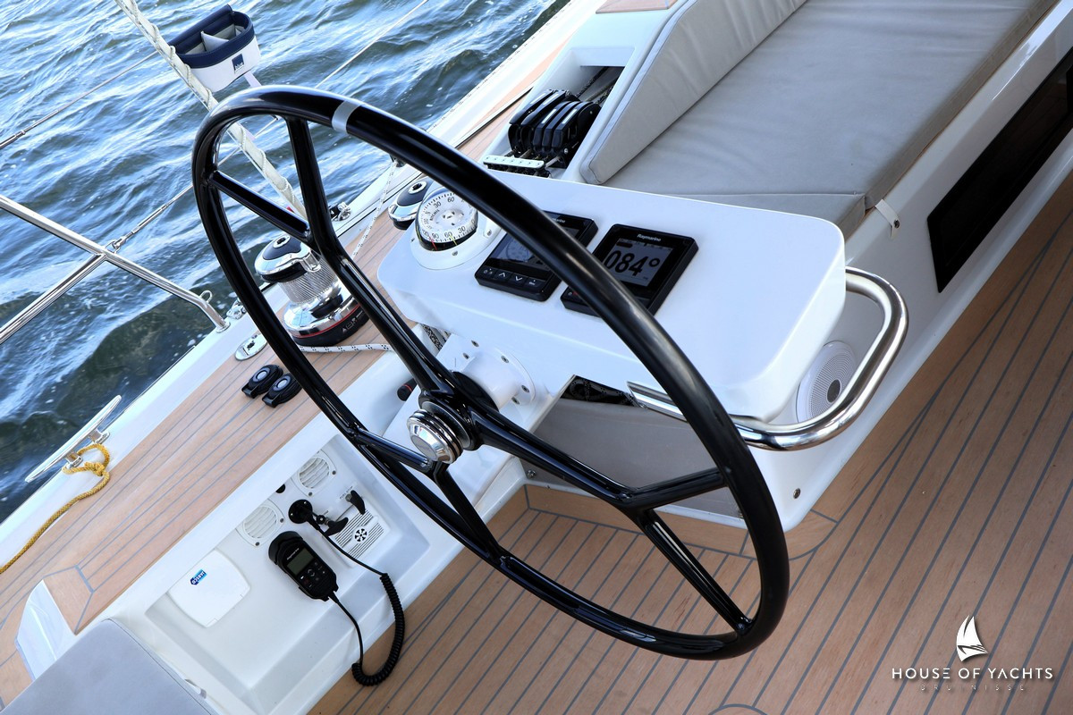 Grand Soleil 42 LC