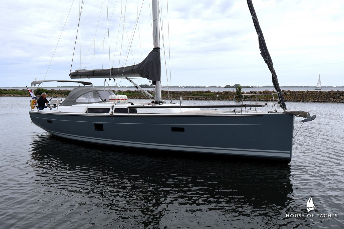 Hanse 445