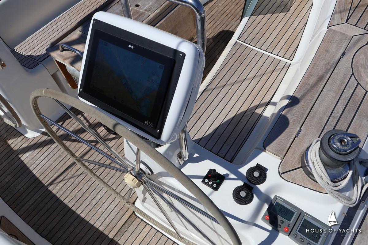 Bavaria 49-3