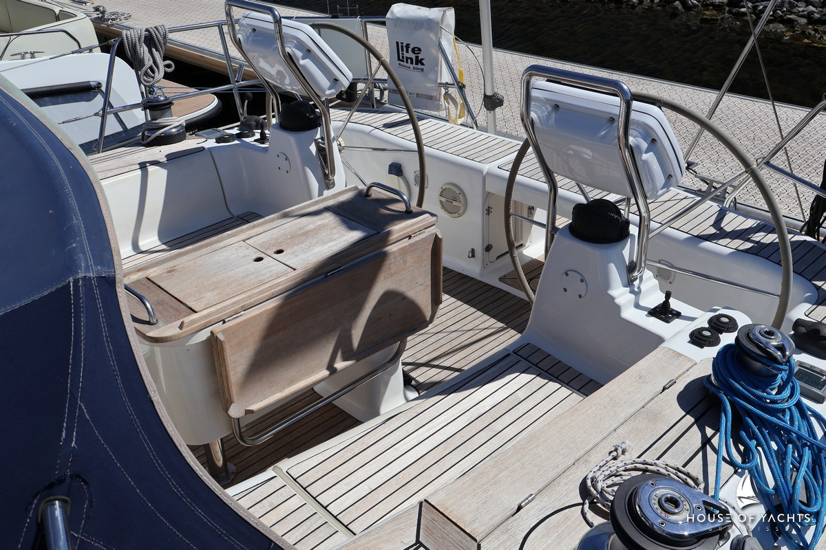 Bavaria 49-3
