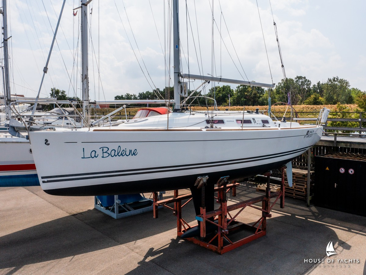 Beneteau First 34.7