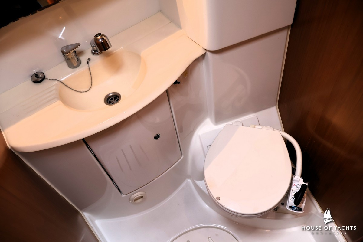 Jeanneau Sun Oddyssey 42 DS